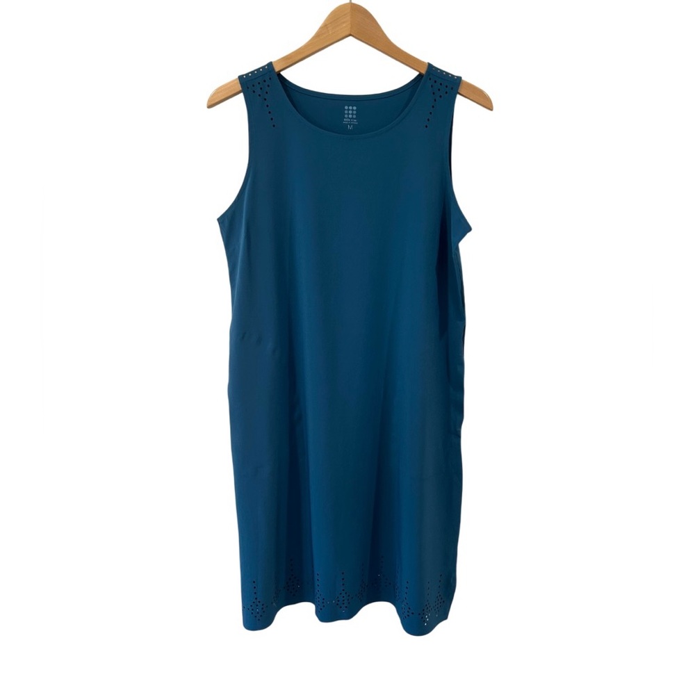 Title Nine women’s Unconventional Sleeveless dress M teal pockets stretch NWT